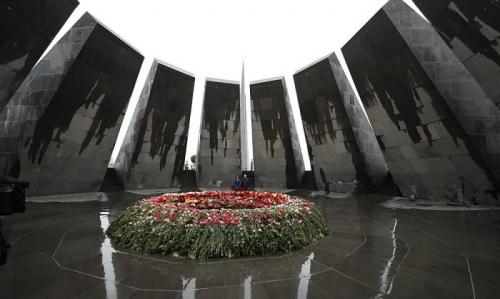 Посол РФ в Армении почтил память геноцида армян