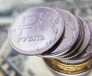 Курс рубля: Новая угроза волны распродаж на межбанке