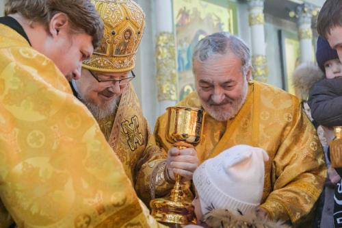 Назаровский благочинный принял участие в архиерейском богослужении в Красноярске