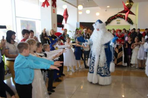 Каспийский трубопроводный консорциум поздравил маленьких тбилисцев с наступающими праздниками