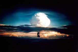 atomic mushroom cloud